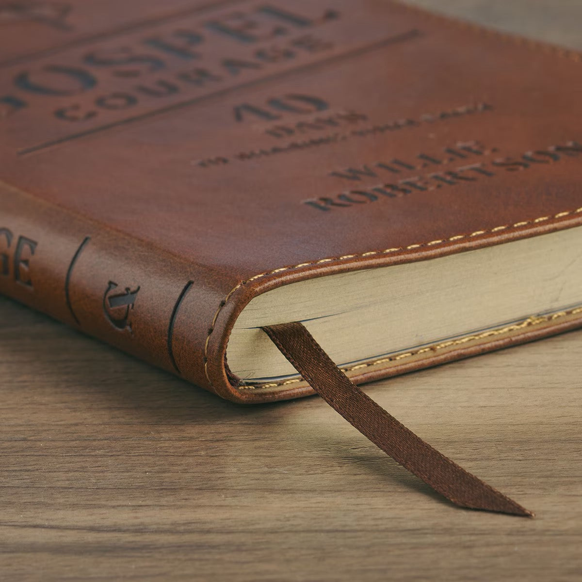 Gospel Courage: 40 Days to Sharing Your Faith